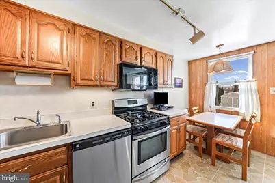 238 Westpark Lane, Clifton Heights, PA 19018 - Photo 12