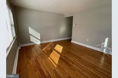 2205 E Darby Road #SECOND FLOOR, Havertown, PA 19083 - Photo 4