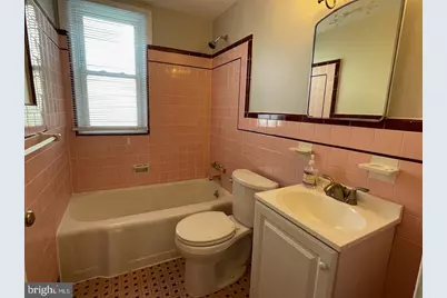 2205 E Darby Road #FIRST FLOOR, Havertown, PA 19083 - Photo 12