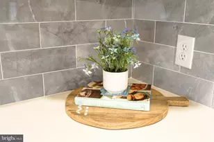 333 Golf Hills Rd, Havertown, PA 19083 - Photo 12