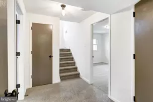 333 Golf Hills Rd, Havertown, PA 19083 - Photo 26