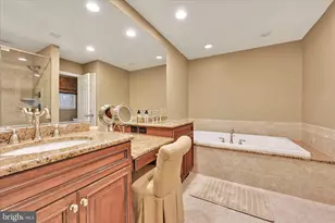 213 Beatrice Ln, Aston, PA 19014 - Photo 32