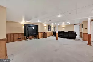 213 Beatrice Ln, Aston, PA 19014 - Photo 36