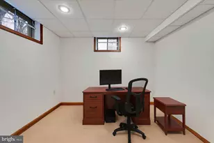 213 Beatrice Ln, Aston, PA 19014 - Photo 34