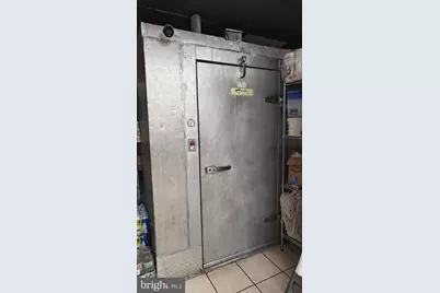 669 Long Lane, Upper Darby, PA 19082 - Photo 14