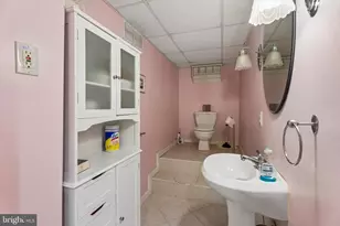 908 Roberts Ave, Drexel Hill, PA 19026 - Photo 24