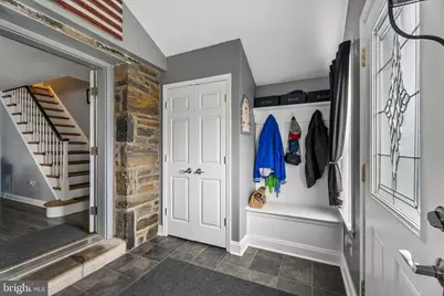 908 Roberts Avenue, Drexel Hill, PA 19026 - Photo 2