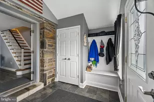 908 Roberts Ave, Drexel Hill, PA 19026 - Photo 2