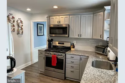 908 Roberts Avenue, Drexel Hill, PA 19026 - Photo 16