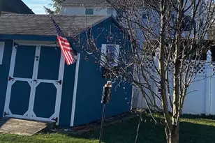 908 Roberts Ave, Drexel Hill, PA 19026 - Photo 4