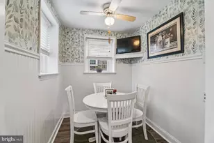 908 Roberts Ave, Drexel Hill, PA 19026 - Photo 8