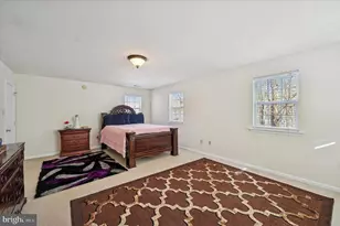 32 Victory Way, Upper Chichester, PA 19061 - Photo 10