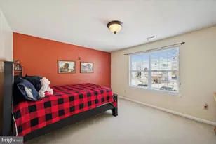 32 Victory Way, Upper Chichester, PA 19061 - Photo 8