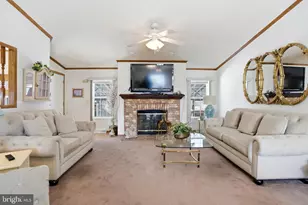 236 Horseshoe Dr, Garnet Valley, PA 19060 - Photo 8