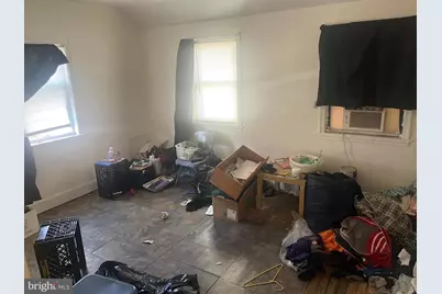 1114 Clover Lane, Chester, PA 19013 - Photo 8