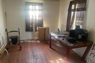 1114 Clover Ln, Chester, PA 19013 - Photo 4