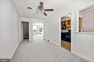 907 Poplar Ave, Glenolden, PA 19036 - Photo 8