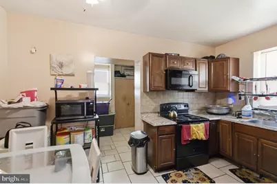 208 Walnut Street, Darby, PA 19023 - Photo 14