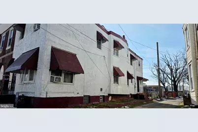 208 Walnut Street, Darby, PA 19023 - Photo 2