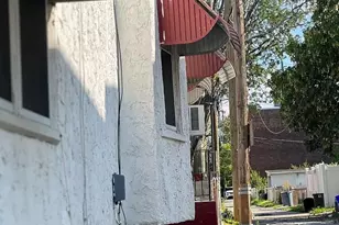 208 Walnut St, Darby, PA 19023 - Photo 4