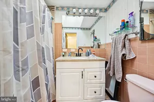 1053 Taylor Dr, Folcroft, PA 19032 - Photo 6