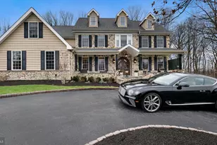 94 Autumn Woods Ln, Glen Mills, PA 19342 - Photo 4