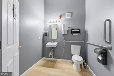 522 Market Street #1, Chester, PA 19013 - Photo 4