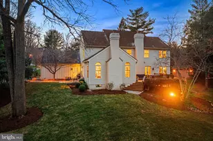 205 Ravenscliff Rd, Wayne, PA 19087 - Photo 2