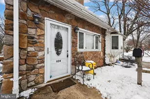 624 E Springfield Rd, Springfield, PA 19064 - Photo 1