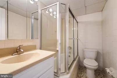 1030 E Lancaster Avenue #906, Bryn Mawr, PA 19010 - Photo 6