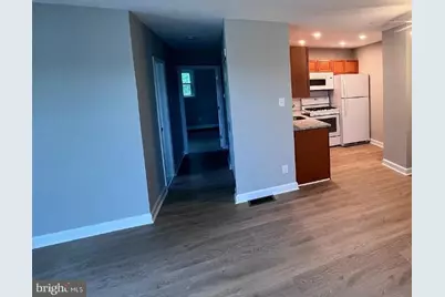 3633 Berry Avenue #1ST FL, Drexel Hill, PA 19026 - Photo 4