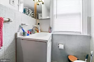 1020 Edgerton Rd, Secane, PA 19018 - Photo 16