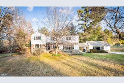 901 Academy Lane, Bryn Mawr, PA 19010 - Photo 2