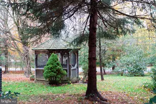 901 Academy Ln, Bryn Mawr, PA 19010 - Photo 40