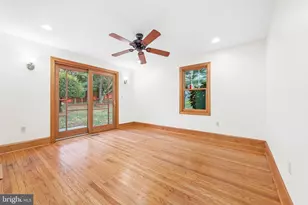 901 Academy Ln, Bryn Mawr, PA 19010 - Photo 8