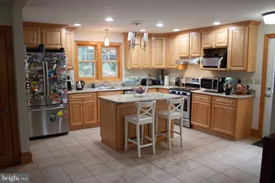 901 Academy Lane, Bryn Mawr, PA 19010 - Photo 4