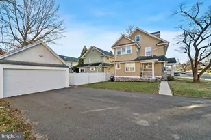 341 Wayne Ave, Lansdowne, PA 19050 - Photo 2