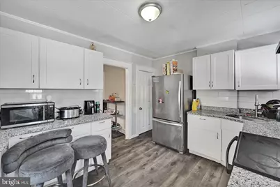 204 E Avon Road, Brookhaven, PA 19015 - Photo 10