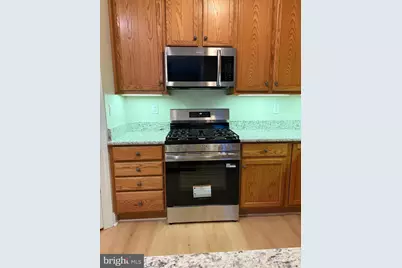 4000 Village Way 102 Village #4102, Upper Chichester, PA 19061 - Photo 6