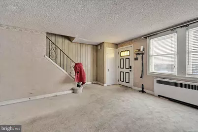 217 E Greenwood Avenue, Lansdowne, PA 19050 - Photo 4