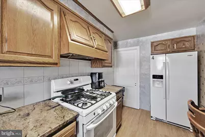 217 E Greenwood Avenue, Lansdowne, PA 19050 - Photo 16