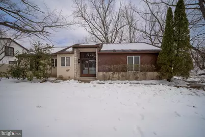 501 Flora Circle, Springfield, PA 19064 - Photo 2