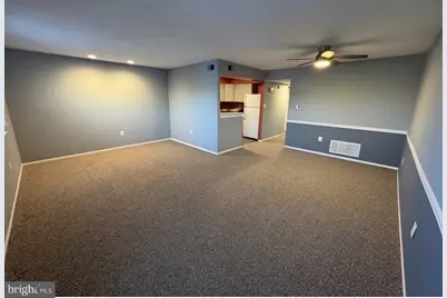 513 Corinthian, Essington, PA 19029 - Photo 2