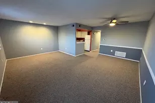 513 Corinthian, Essington, PA 19029 - Photo 2