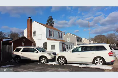 739 Westwood Lane, Aldan, PA 19018 - Photo 2