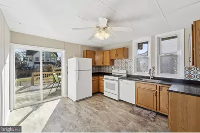 56 E Stewart Avenue, Lansdowne, PA 19050 - Photo 14