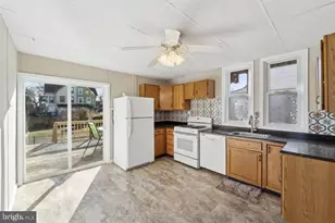 56 E Stewart Ave, Lansdowne, PA 19050 - Photo 14