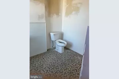 32 Garrett Road #0036, Upper Darby, PA 19082 - Photo 4