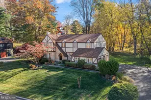 806 Northwinds Dr, Bryn Mawr, PA 19010 - Photo 2