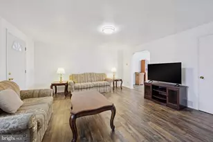 631 Darby Rd, Ridley Park, PA 19078 - Photo 6